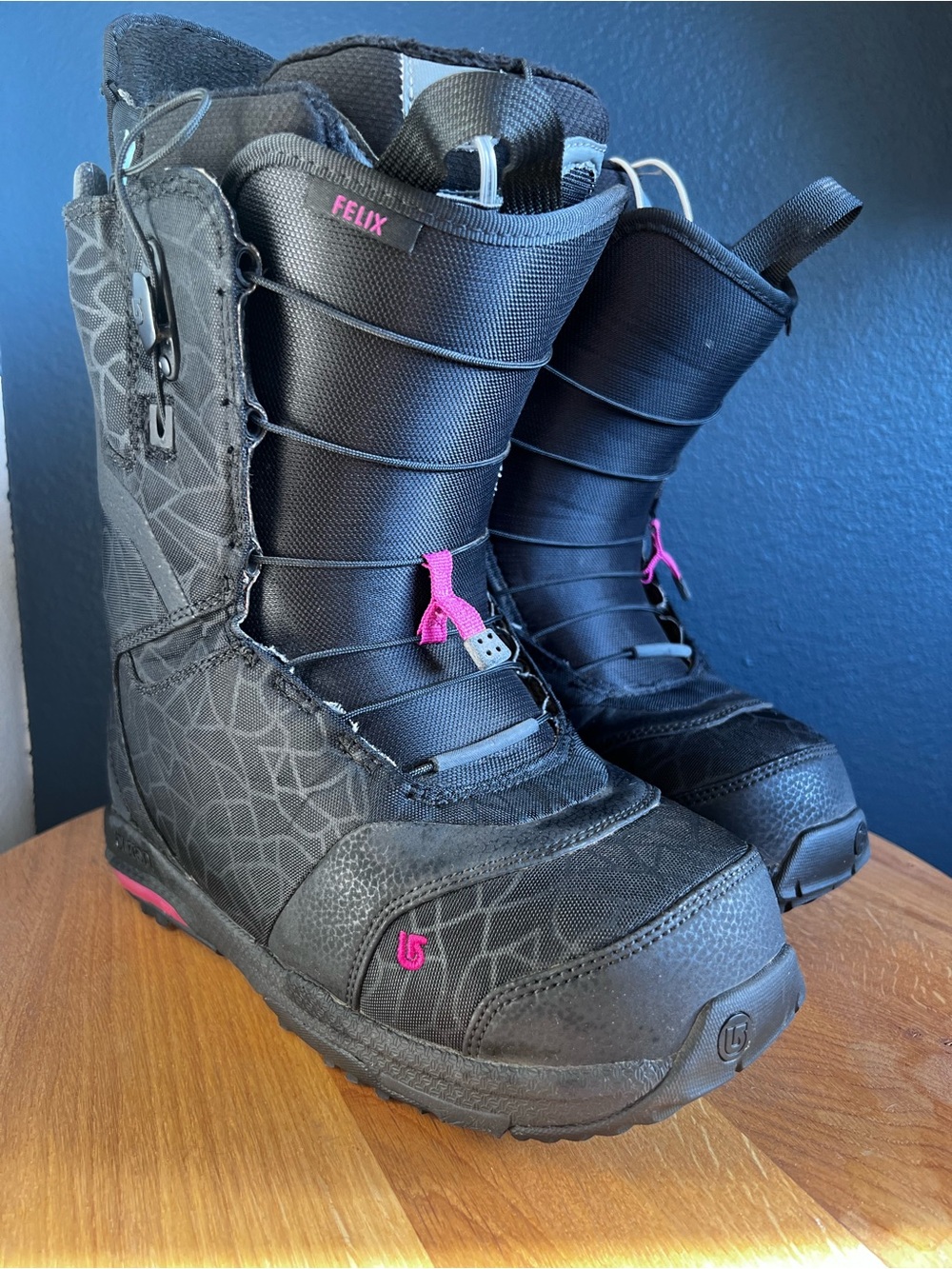Burton Women's Black Snowboard Boots with Pink Accents